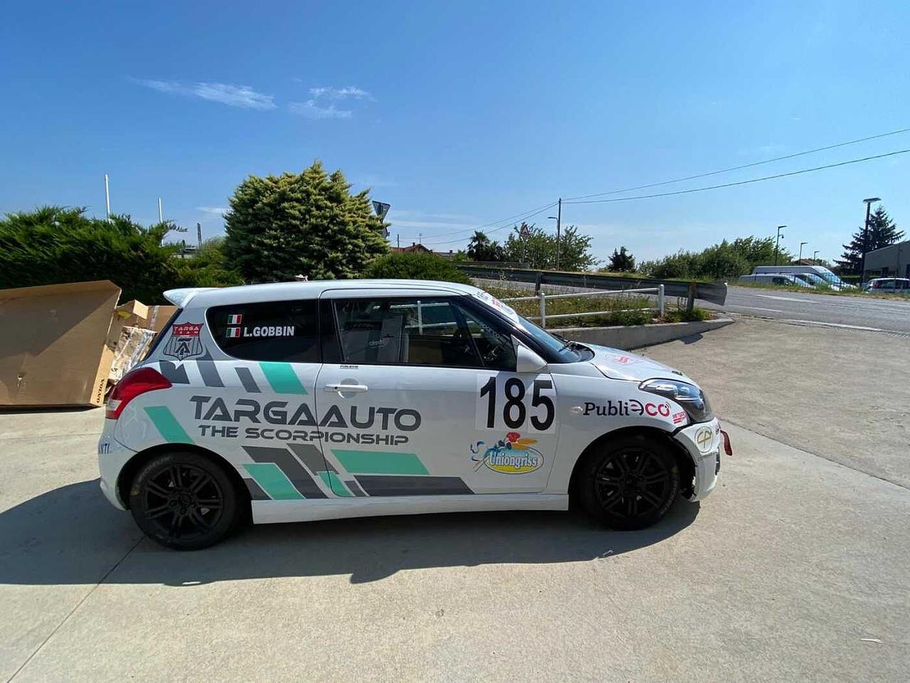 Suzuki Swift 1.6 RALLY RACING START