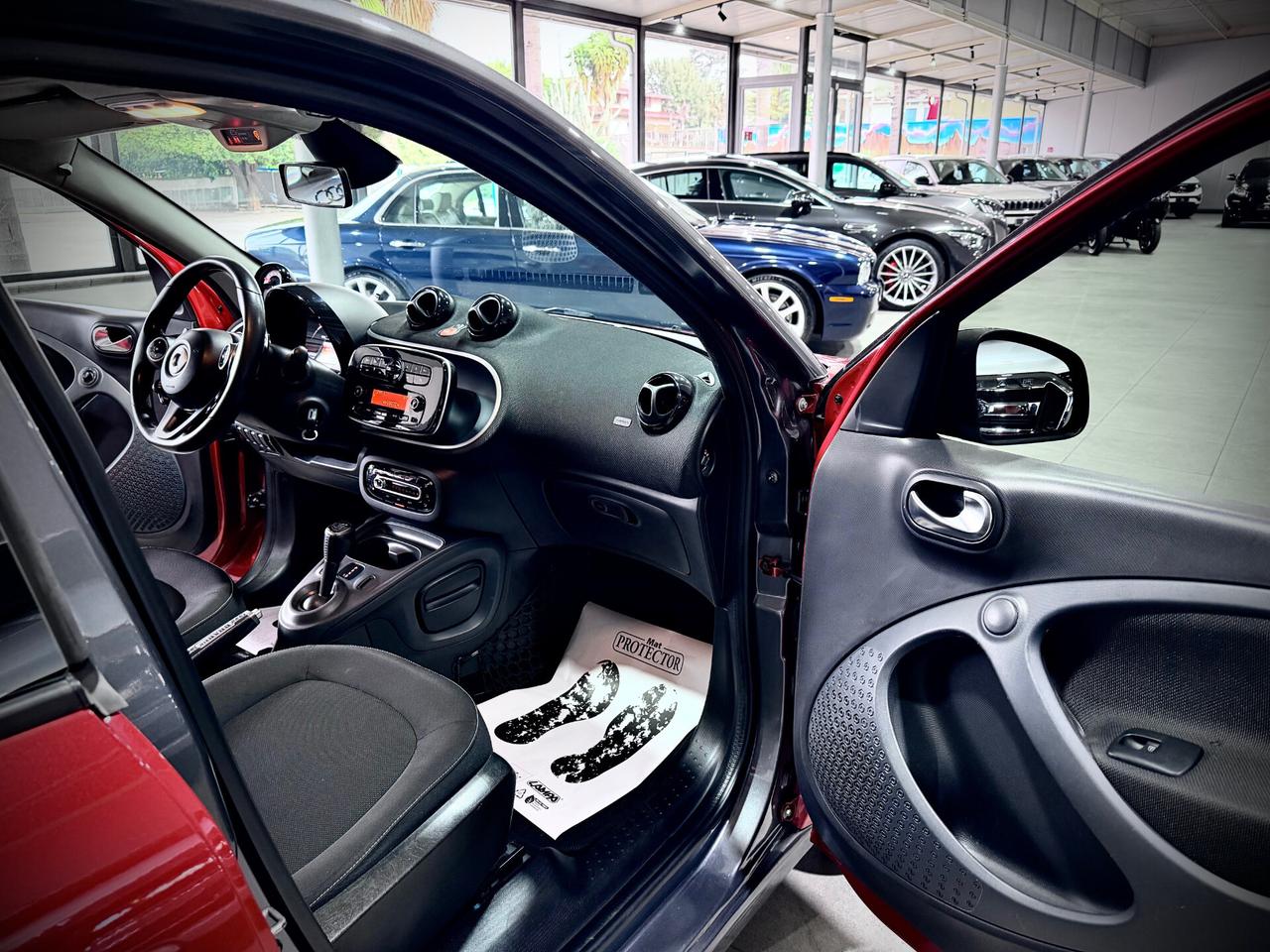 Smart Forfour 0.9 90CV Twinamic Brabus Style