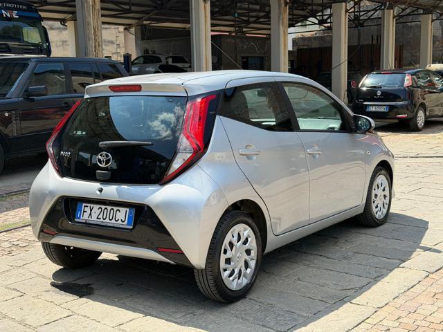 TOYOTA Aygo 1.0 VVT-i 72 CV 5 porte x-business MMT
