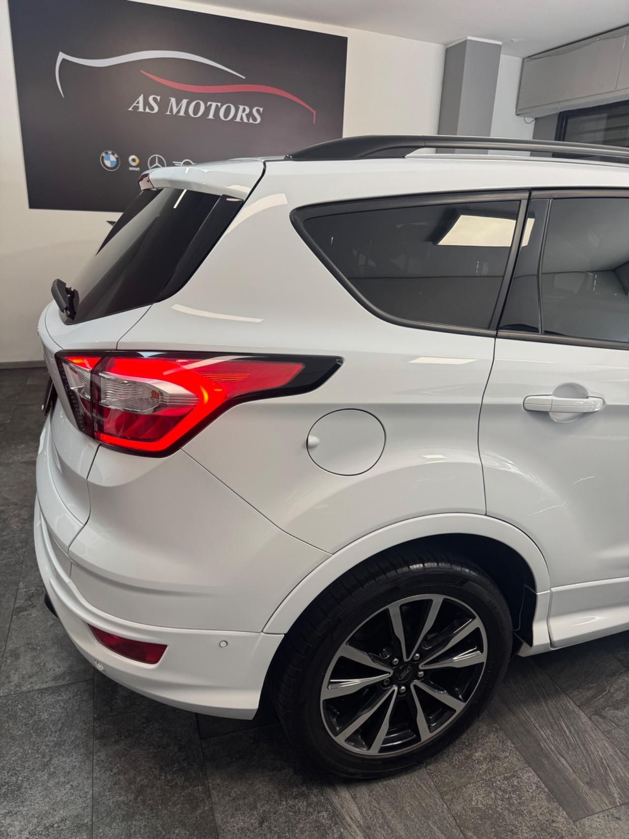 Ford Kuga 1.5 TDCI 120 CV ST-Line