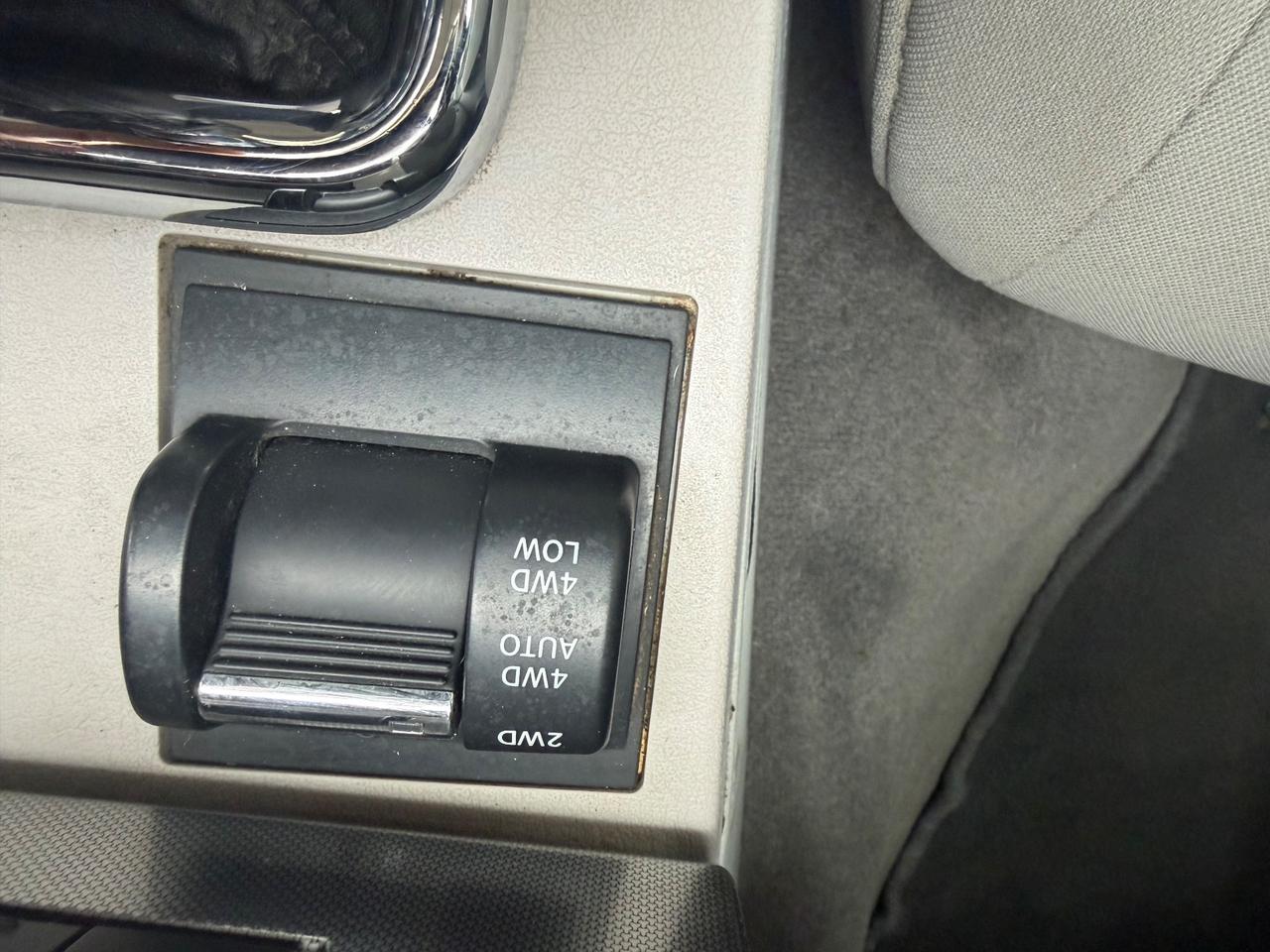 Jeep Cherokee 4x4 con ridotte 2.8 CRD Limited-Gancio Traino-