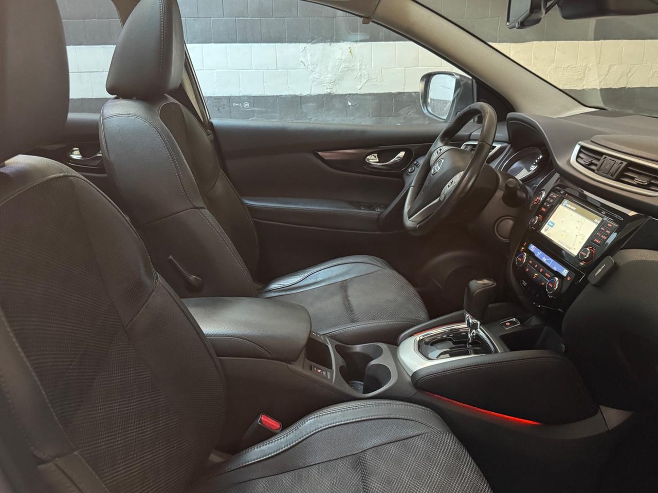Nissan Qashqai 1.6 dCi 4WD 360