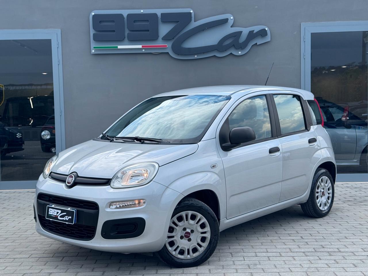 Fiat Panda 1.2 Lounge UNI PRO PARI NUOVO GARANZIA FINO A 5 ANNI