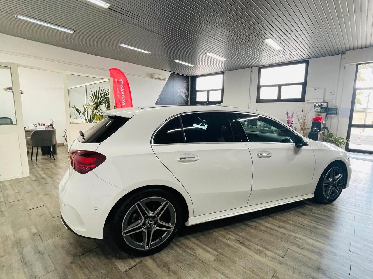 New Mercedes-benz A 180 AMG Line Premium Restyling