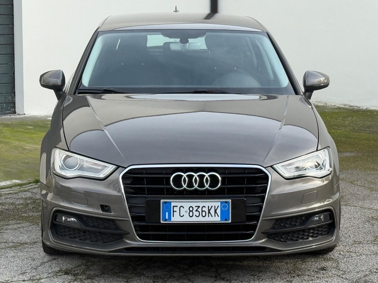 Audi A3 Sedan 1.6 TDI clean diesel Ambiente