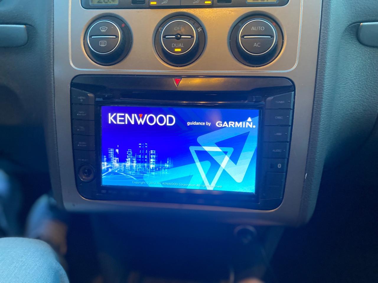 Volkswagen Touran 2.0 TDI 7 posti pelle FULL OPTIONAL