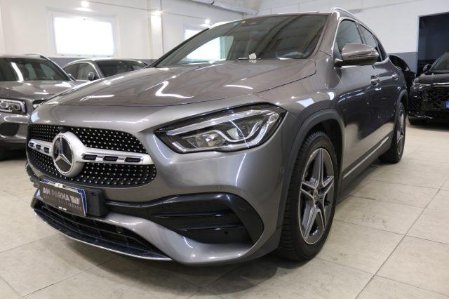 MERCEDES-BENZ GLA 180 d Automatic Premium