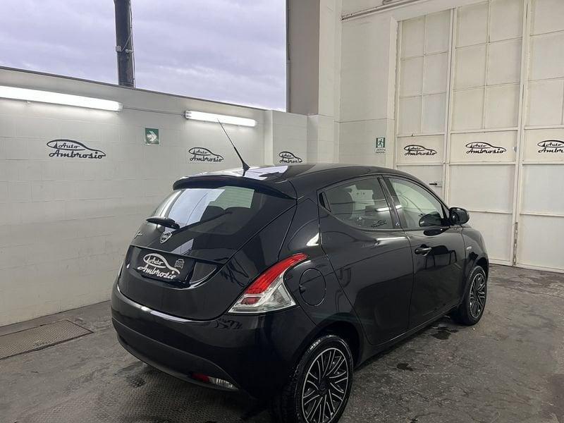 Lancia Ypsilon Ypsilon 1.2 69 CV 5 porte TUA DA 129,00 EURO AL MESE