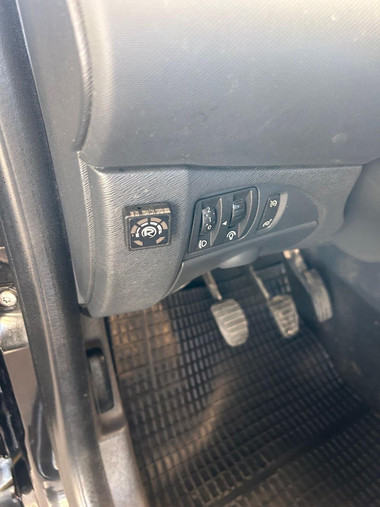 Renault Twingo 1.2 16V Live