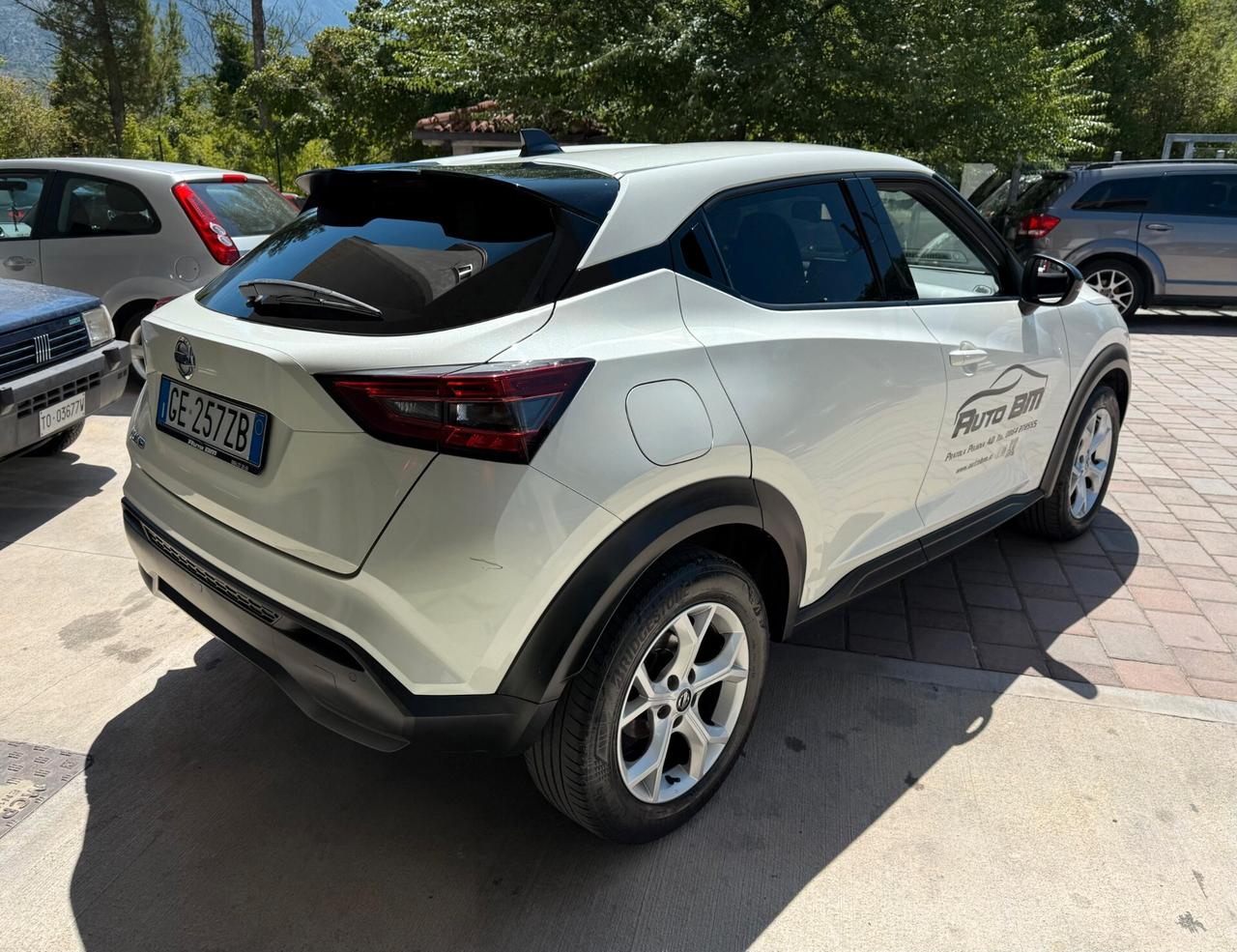 Nissan Juke 1.0 DIG-T 114 CV N-Connecta