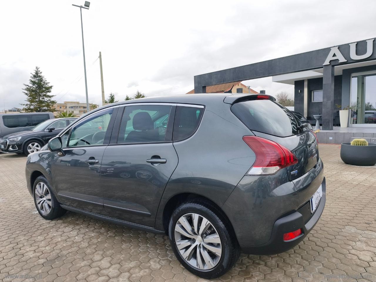 PEUGEOT 3008 BlueHDi 120 S&S Allure