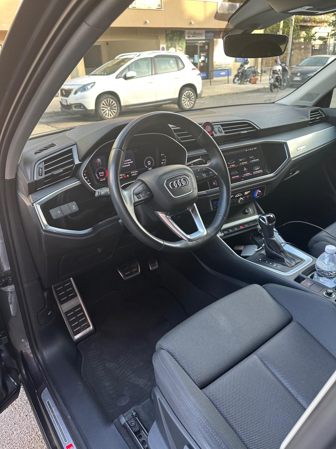 Audi Q3 35 TDI S tronic line edition