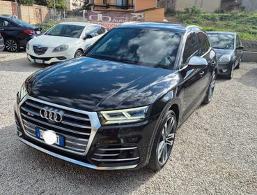 Audi SQ5 S-LINE