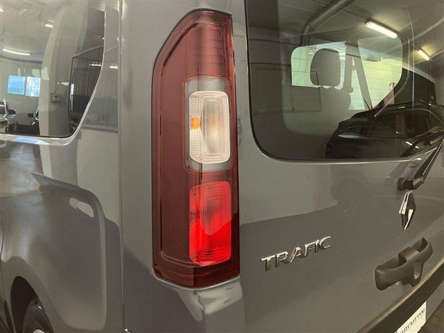 RENAULT Trafic passenger 2.0 Blue dci 110cv L1H1 Zen