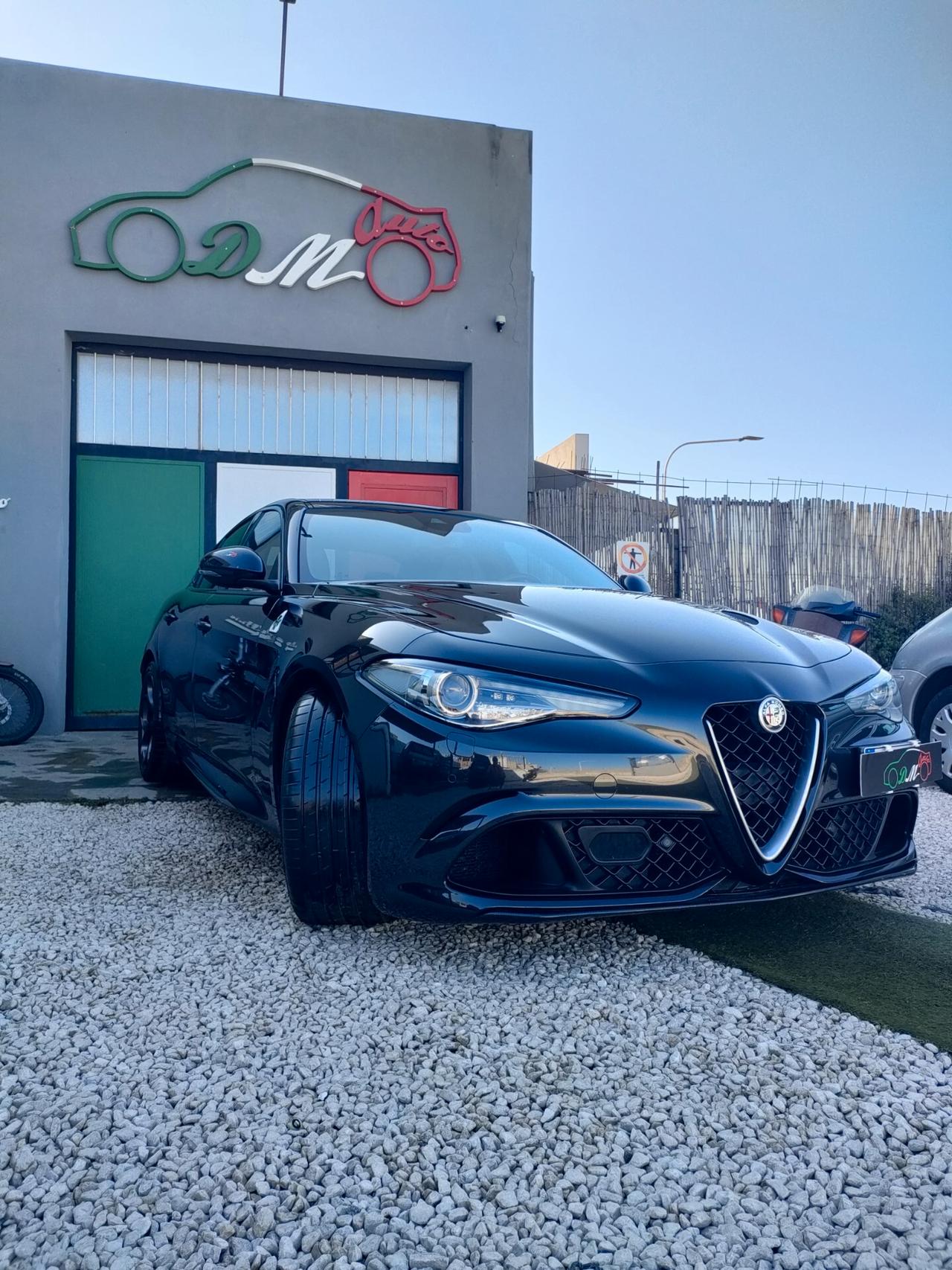 Alfa Romeo Giulia 2.9 T V6 Quadrifoglio