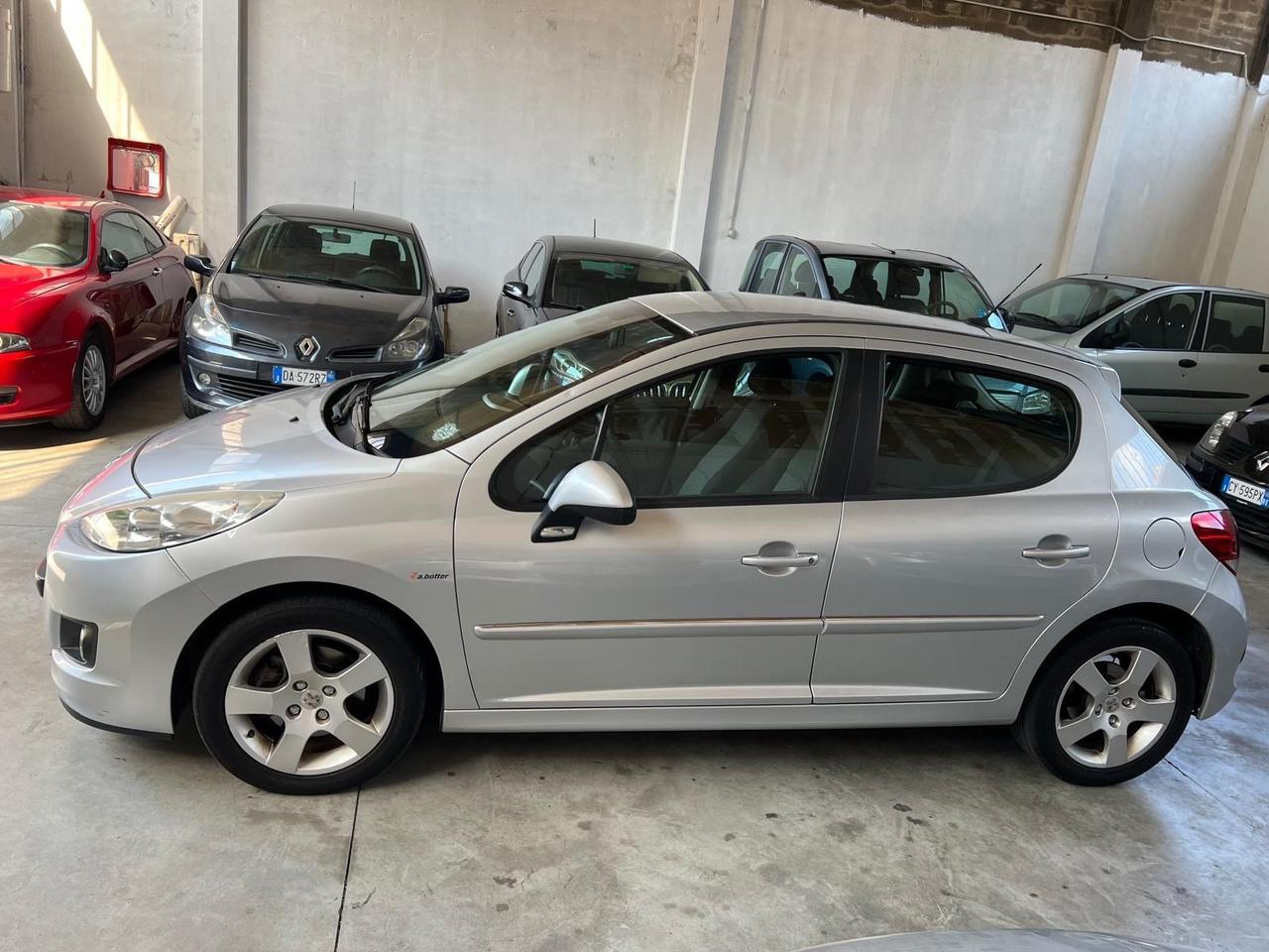 Peugeot 207 1.6 HDi 110CV 5p. XS
