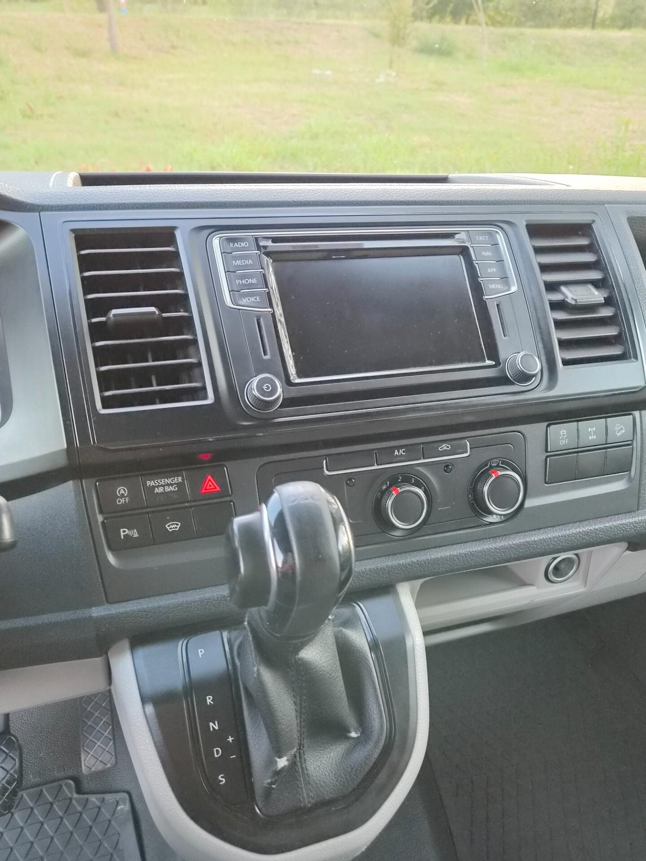 Volkswagen Transporter 2.0 TDI 205 cv 4x4 cambio automatico