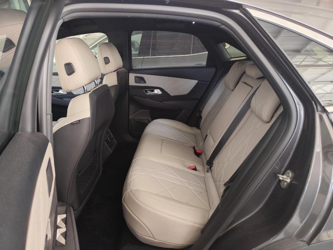 DS Automobiles 7 Ibrida Plug-in