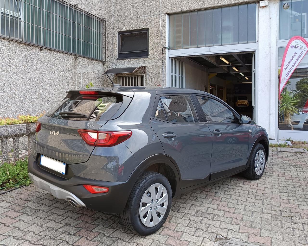 Kia Stonic 1.2 DPI Urban 84 CV