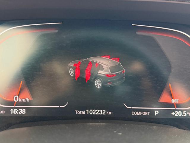 BMW X5 xDrive25d Business FULL OPTIONAL (7POSTI)