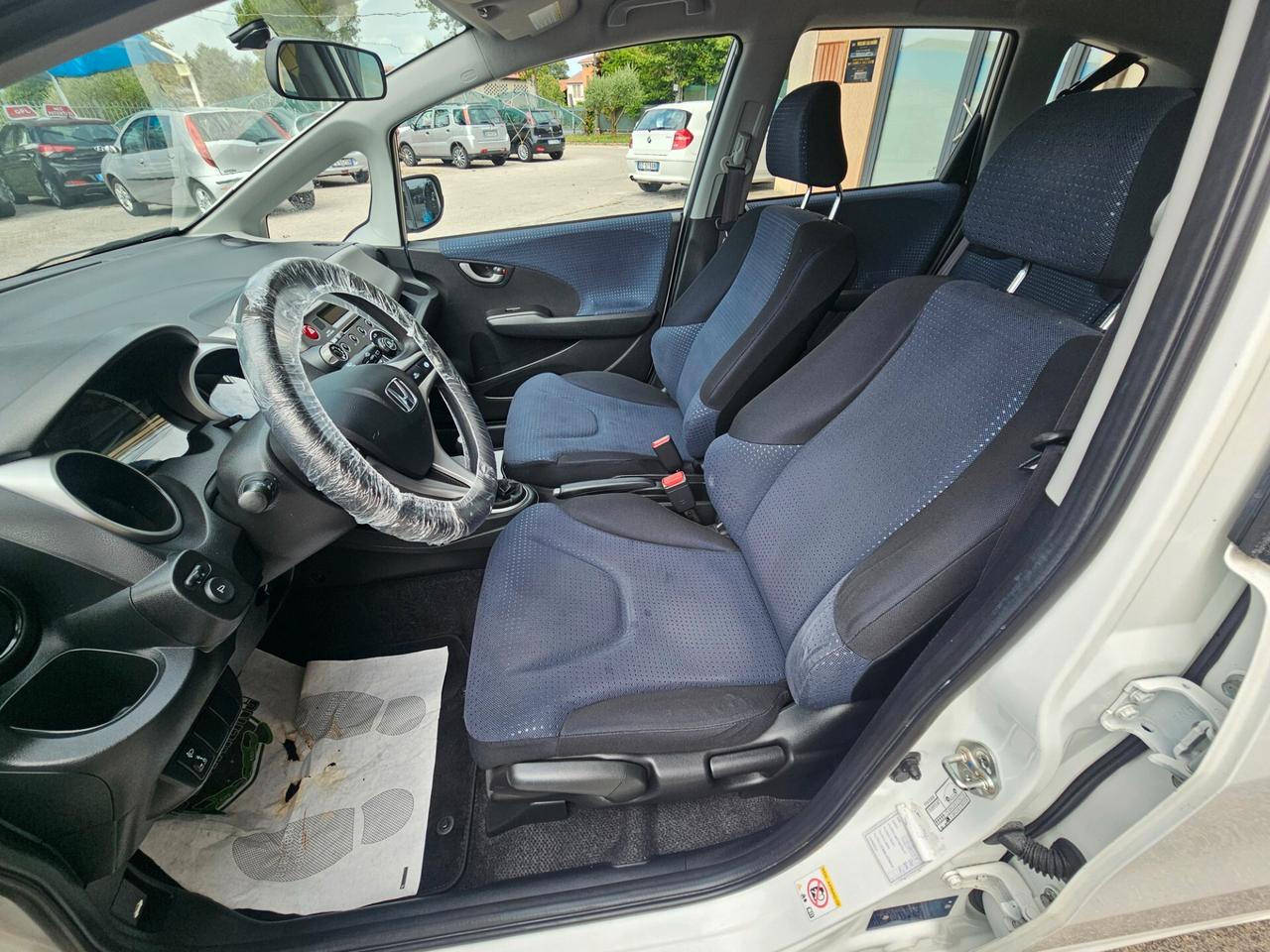 Honda Jazz 1.2 Benzina - Neopatentati