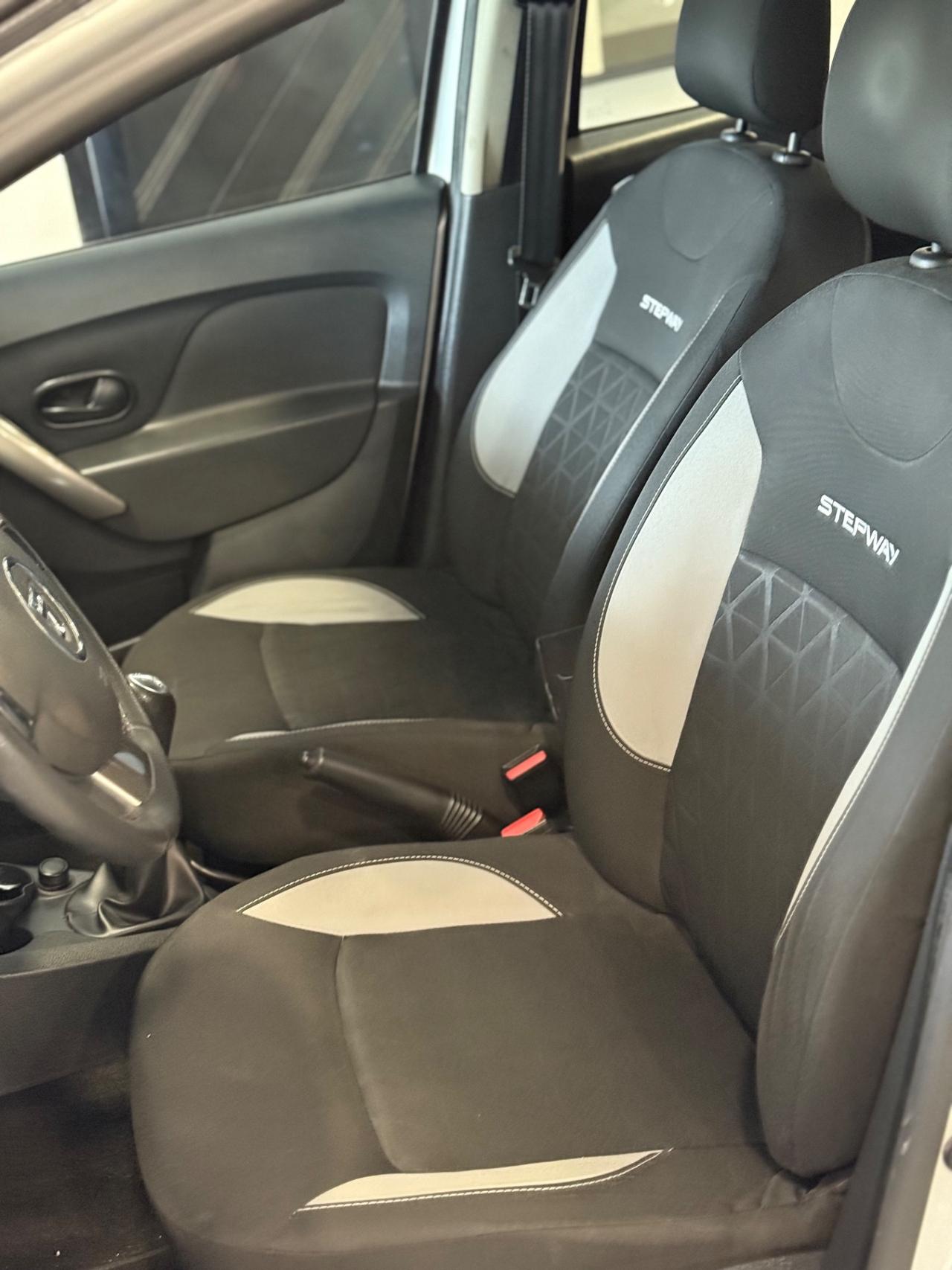 Dacia Sandero Stepway 1.5 dCi 8V 90CV