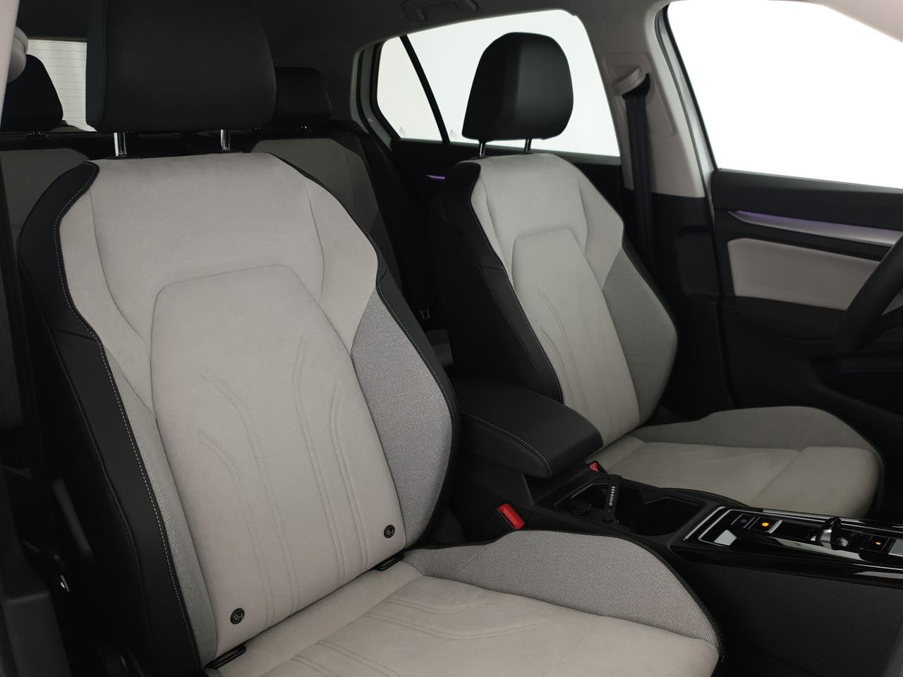Volkswagen Golf 1.5 tsi ehybrid style 204cv dsg