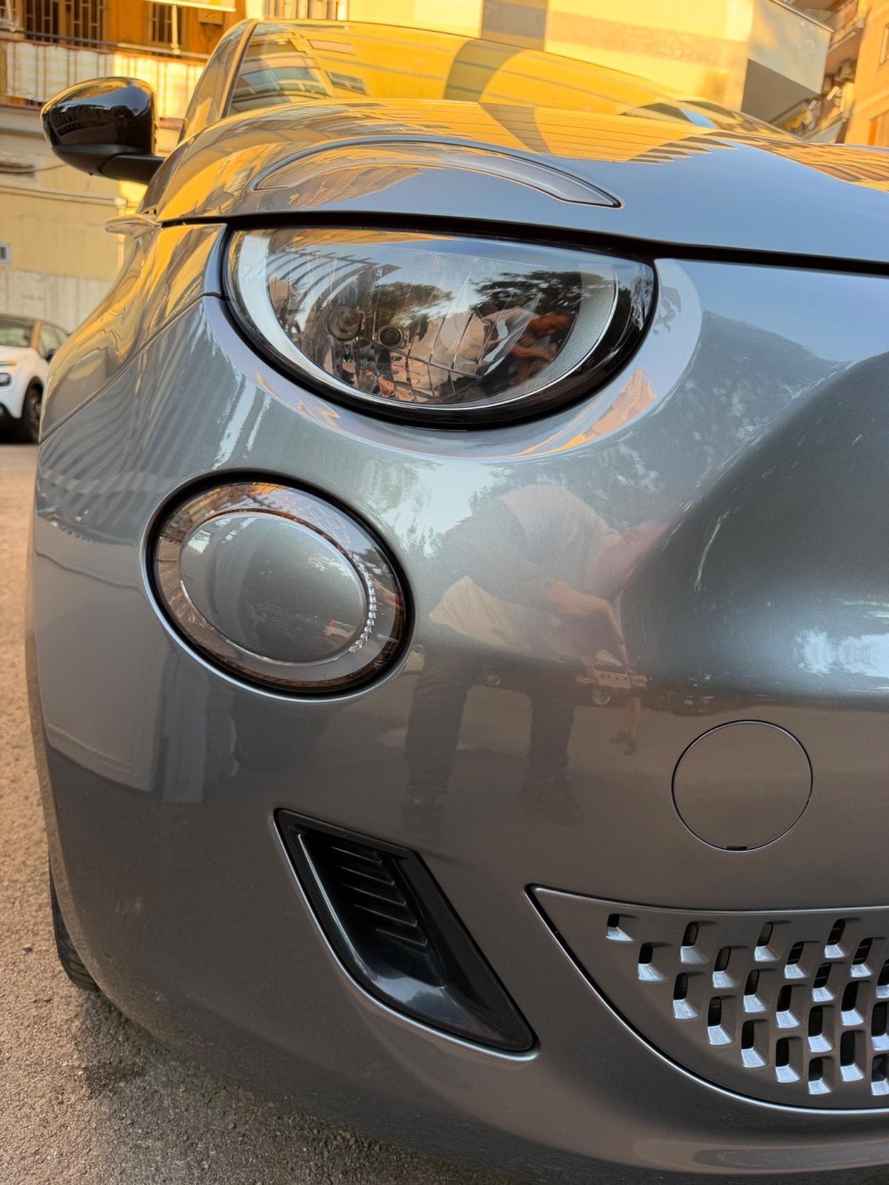 Fiat 500 500e Berlina 42 kWh Passion