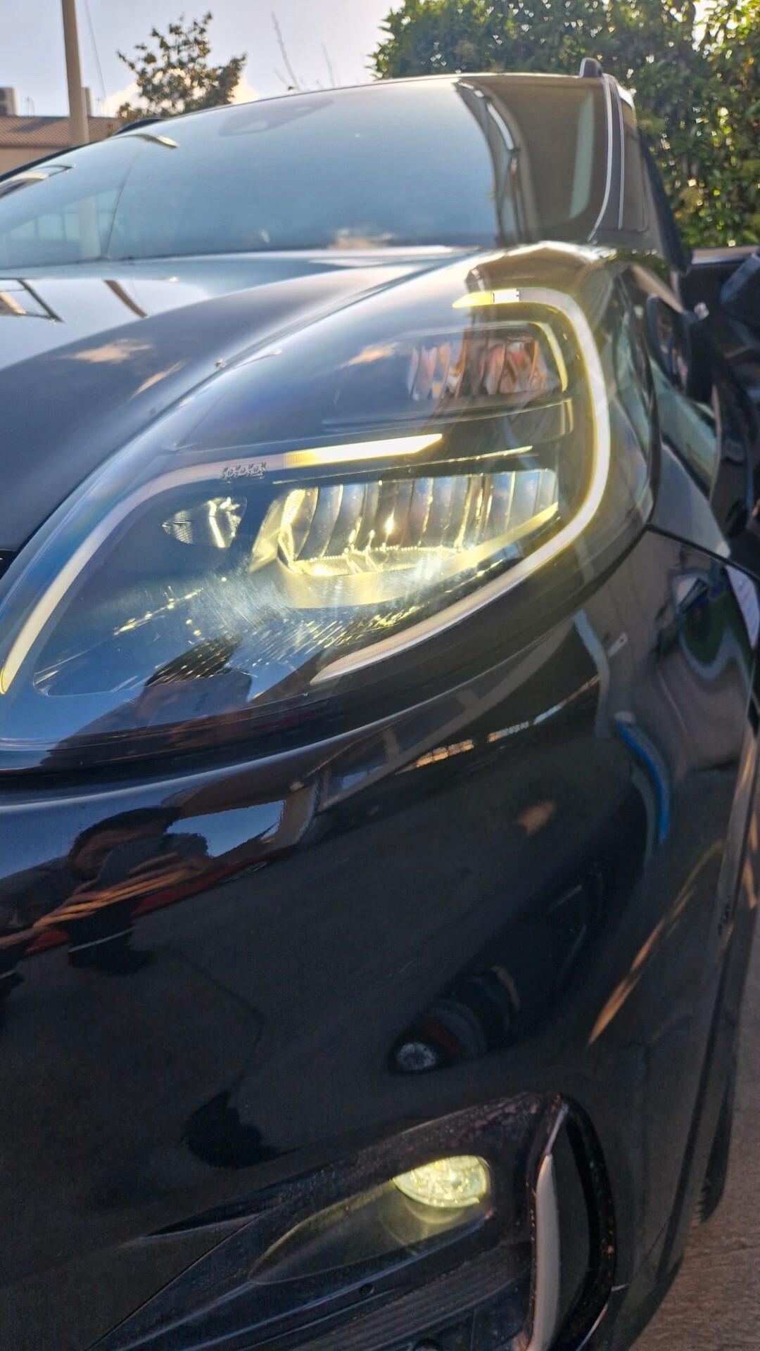 Ford Puma 1.0 EcoBoost Hybrid 125 CV ST-Line Vignale Led pelle
