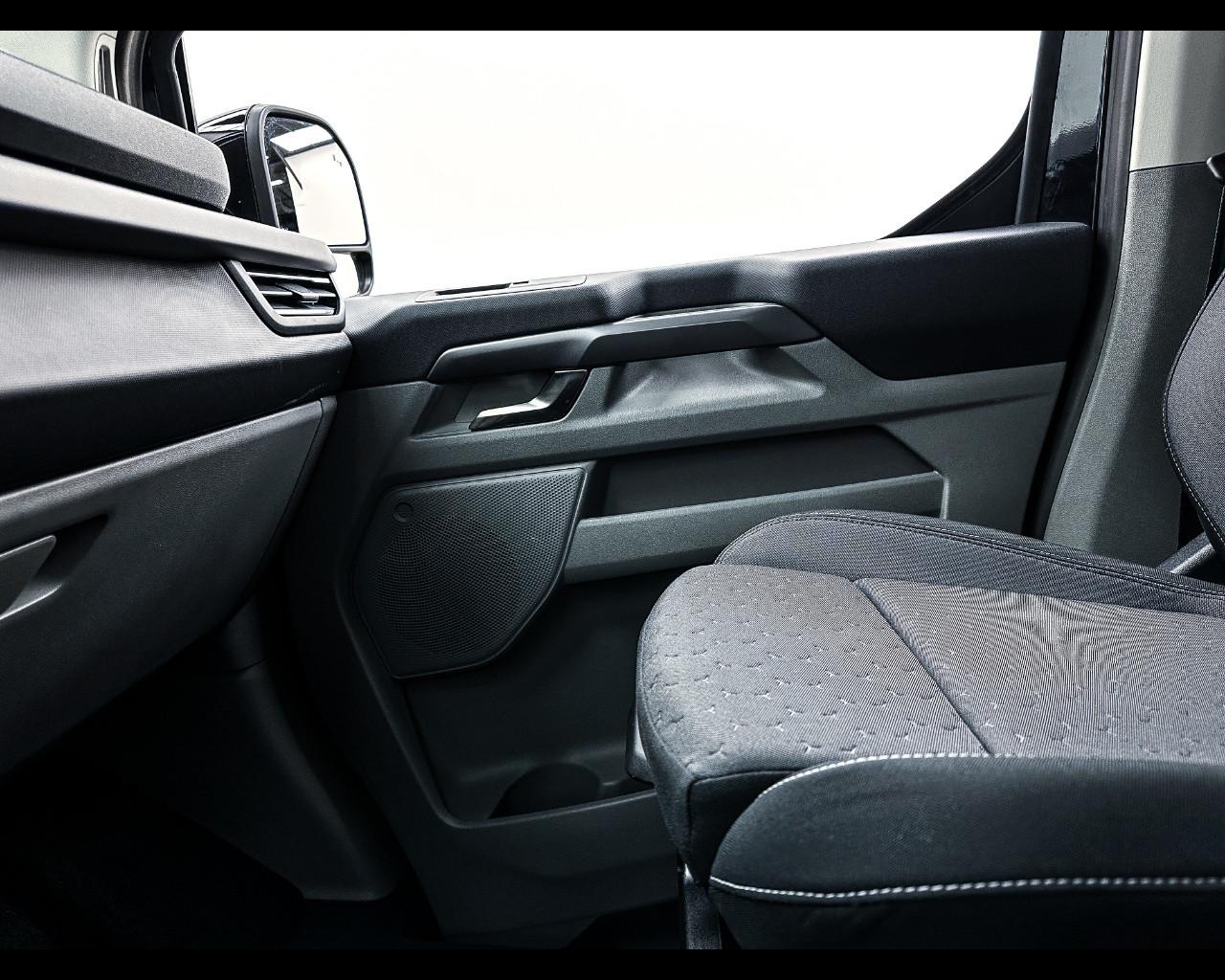 FORD Tourneo Custom 2ªs - Tourneo Custom 320 2.0 EcoBlue 170CV au