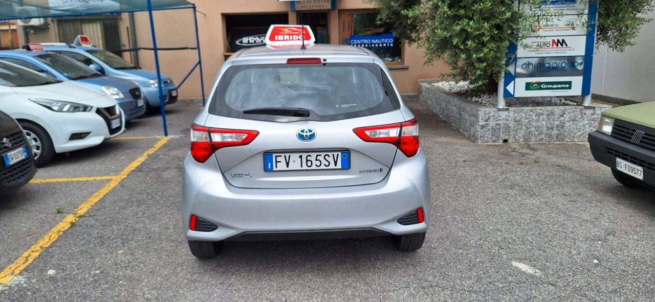 Toyota Yaris 1.5 Hybrid 5 porte Cool KM 23000