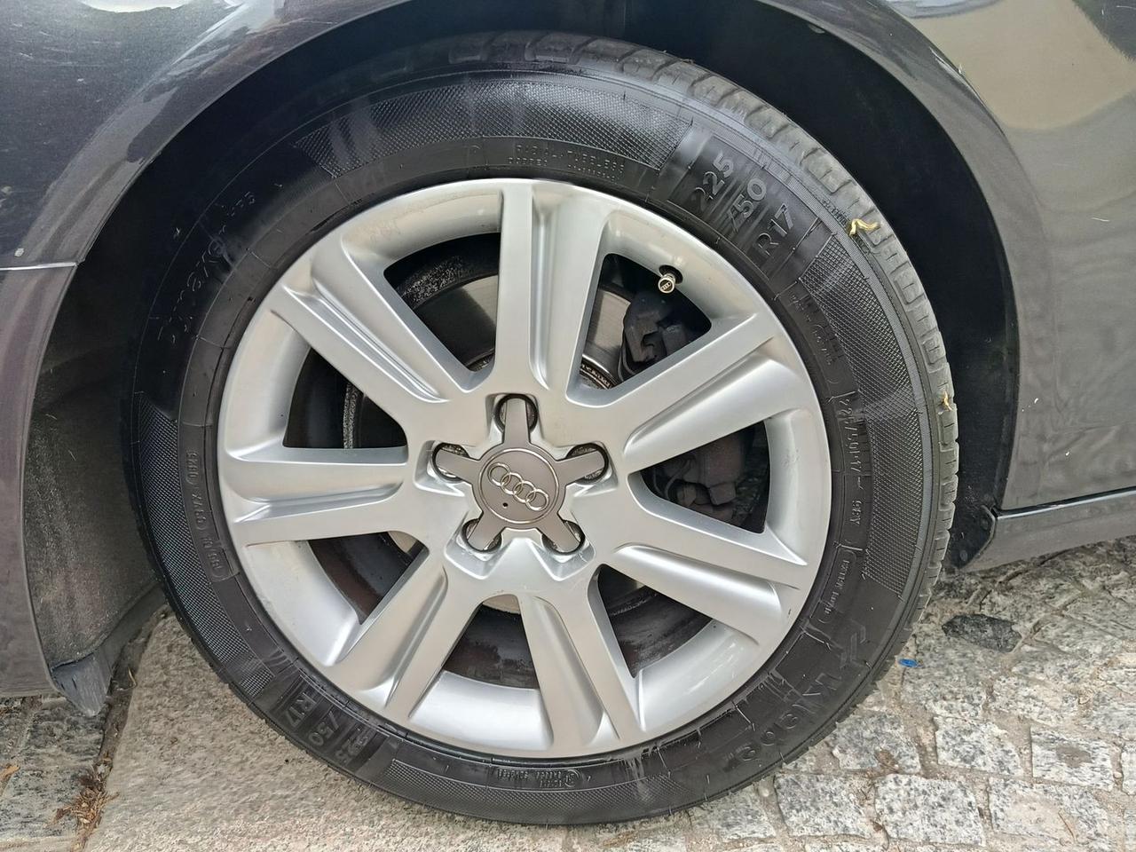 Audi A4 Ambiente 2.0 TDI DPF #10481