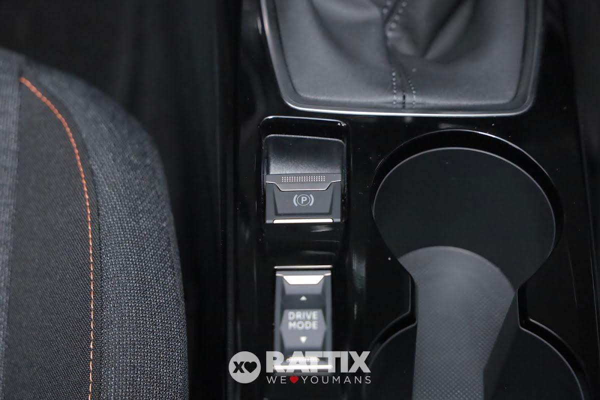 Peugeot 208 1.2 puretech 100CV Business