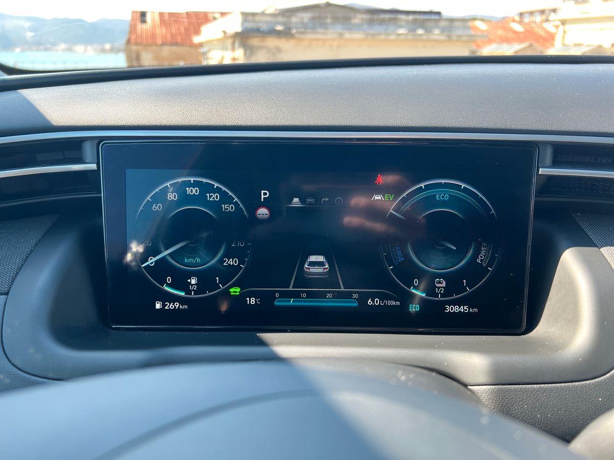 HYUNDAI Tucson 1.6 hev Xline 2wd auto