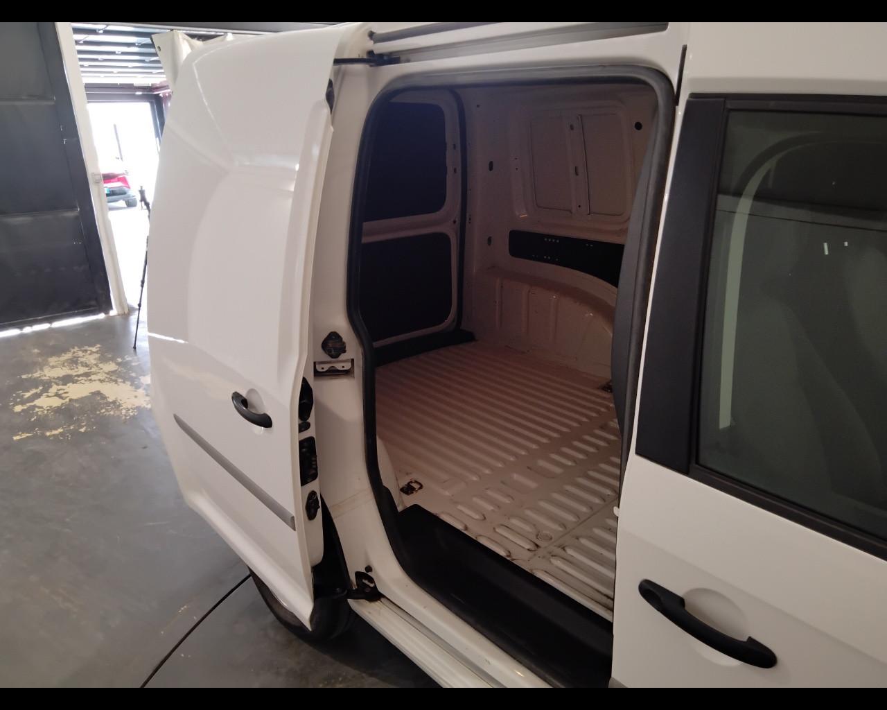 VOLKSWAGEN Caddy IV 2015 - Caddy 2.0 tdi 75cv van E6