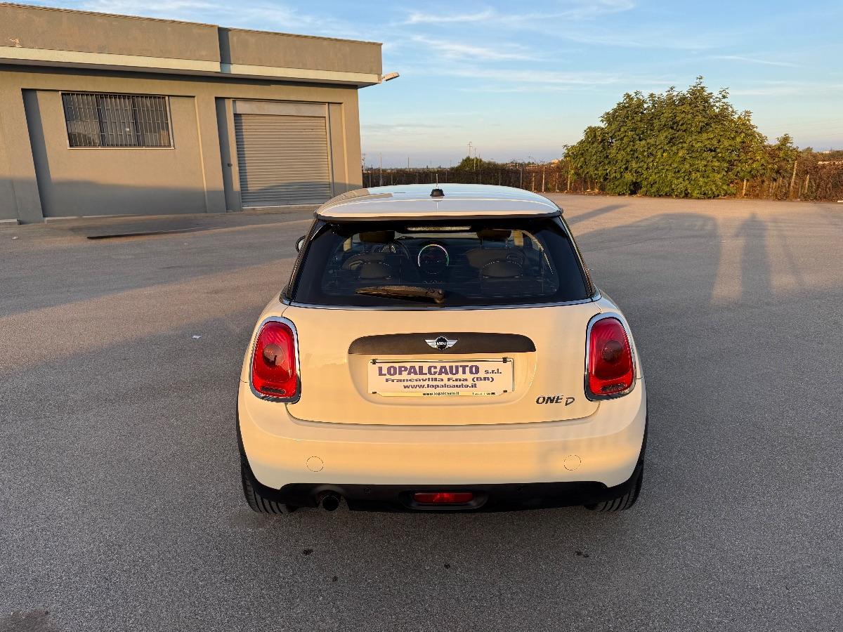 MINI - Mini - 1.5 One D Business