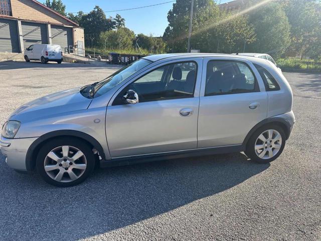 OPEL Corsa 124,214km 1.3 16V CDTI cat 5 porte Cosmo