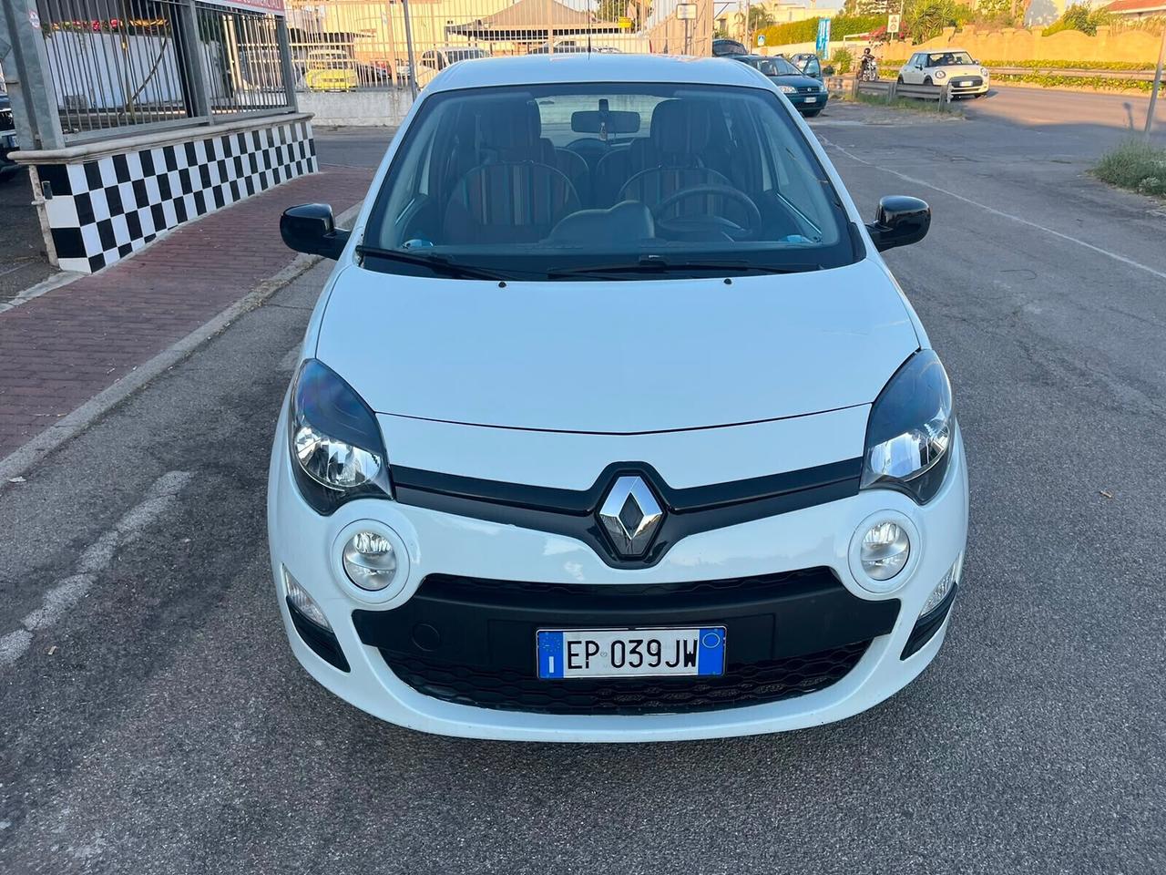 Renault Twingo 1.2 Live - 2012