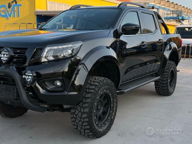 Autocarro NISSAN NAVARA NP300 - UNICO - OMOLOGATO