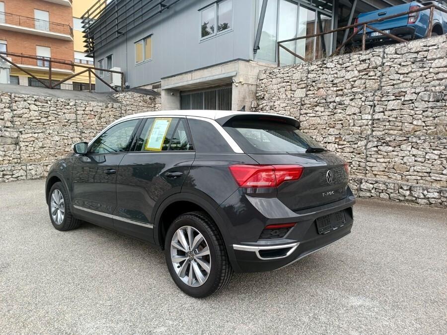 Volkswagen T-Roc 2.0 TDI SCR Style BlueMotion Technology LED, Navi, KM Certif. VW!