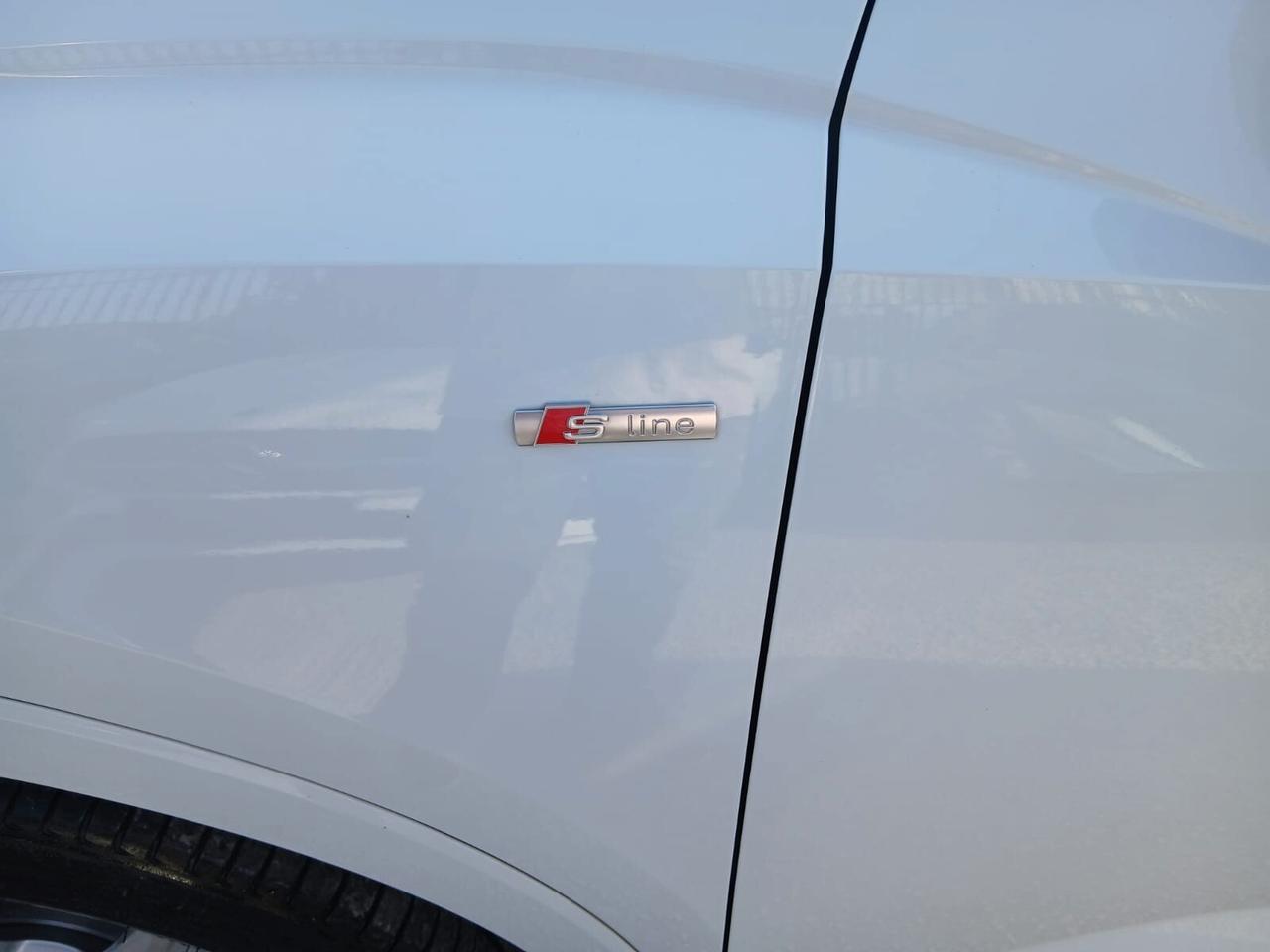 Audi Q3 35 TDI quattro S tronic line edition