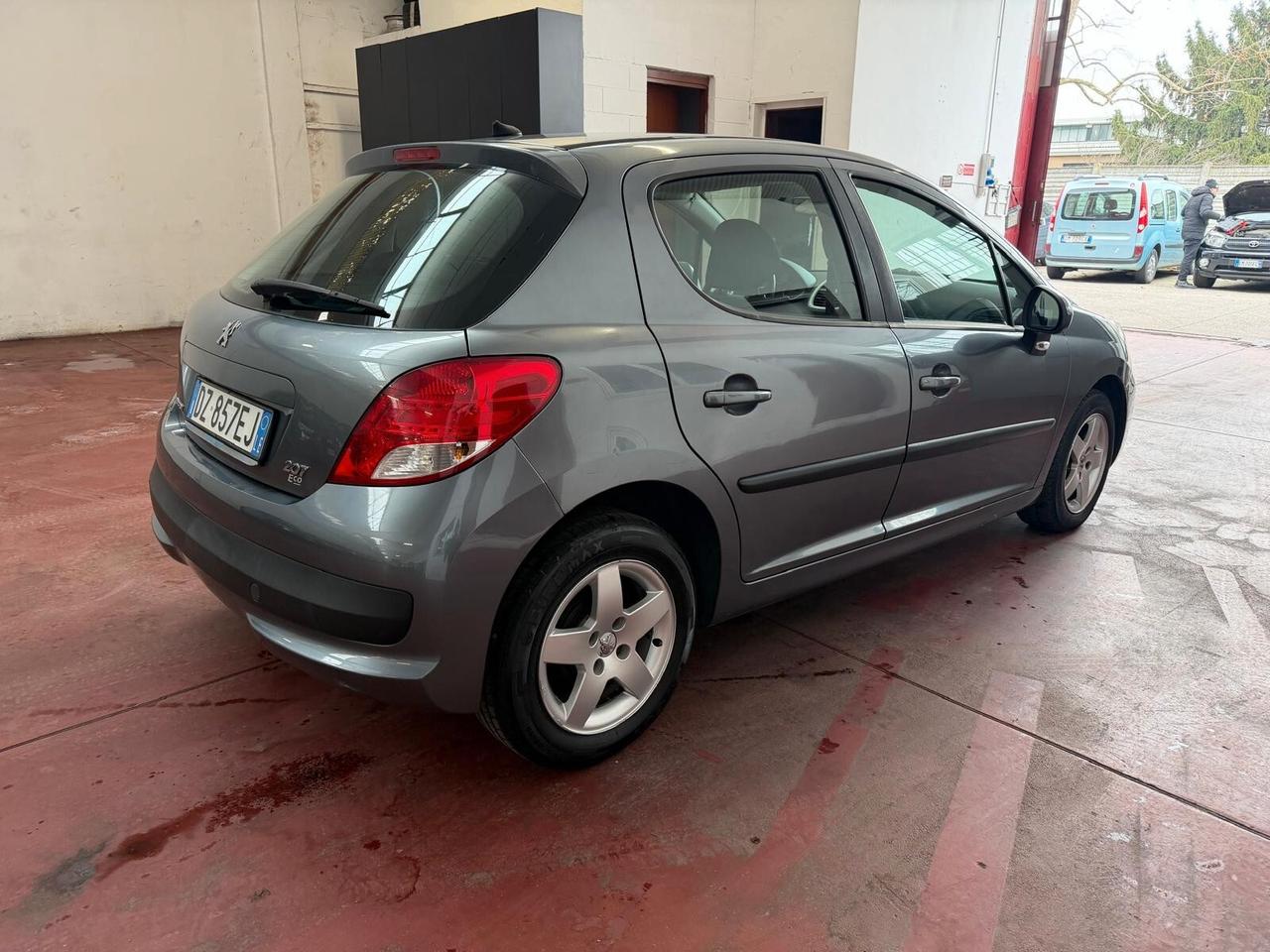 Peugeot 207 1.4 8V 5p. Energie Sport ECO GPL