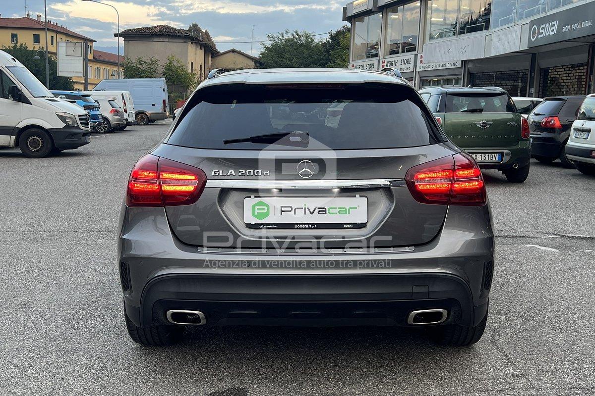 MERCEDES GLA 200 d Automatic Premium