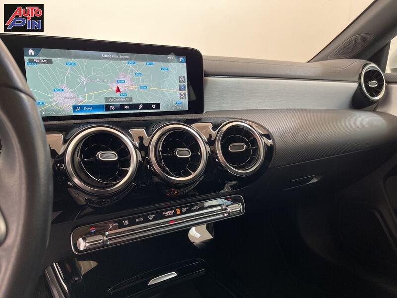 Mercedes-Benz CLA S.Brake 180 d AutoCLA matic Shooting Brake *Tetto*Cerchi*