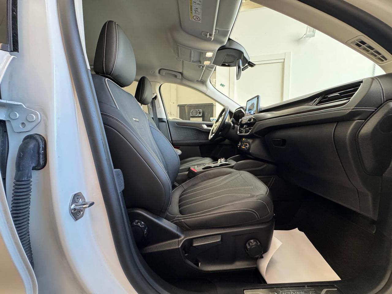 Ford Kuga 2.5 Plug In Hybrid 225 CV CVT 2WD Vignale