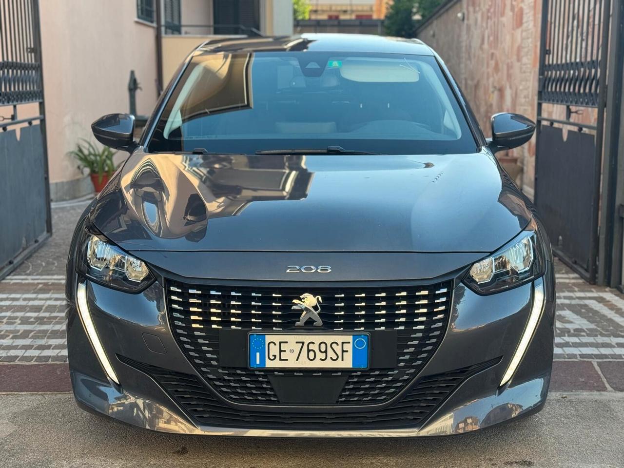 Peugeot 208 BlueHDi 100 Allure Pack