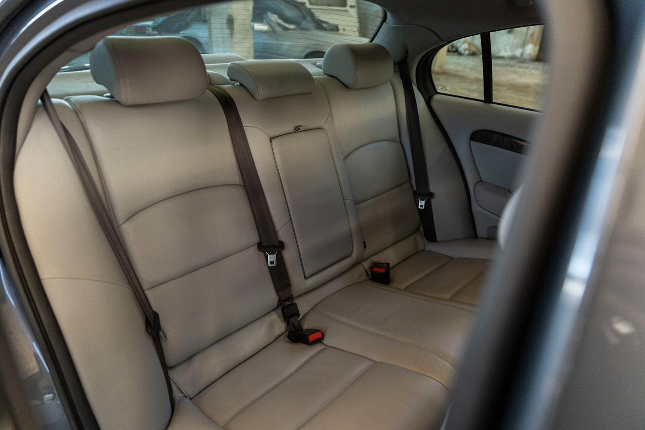 Jaguar S-Type (X202) 4.2 V8 32V cat R