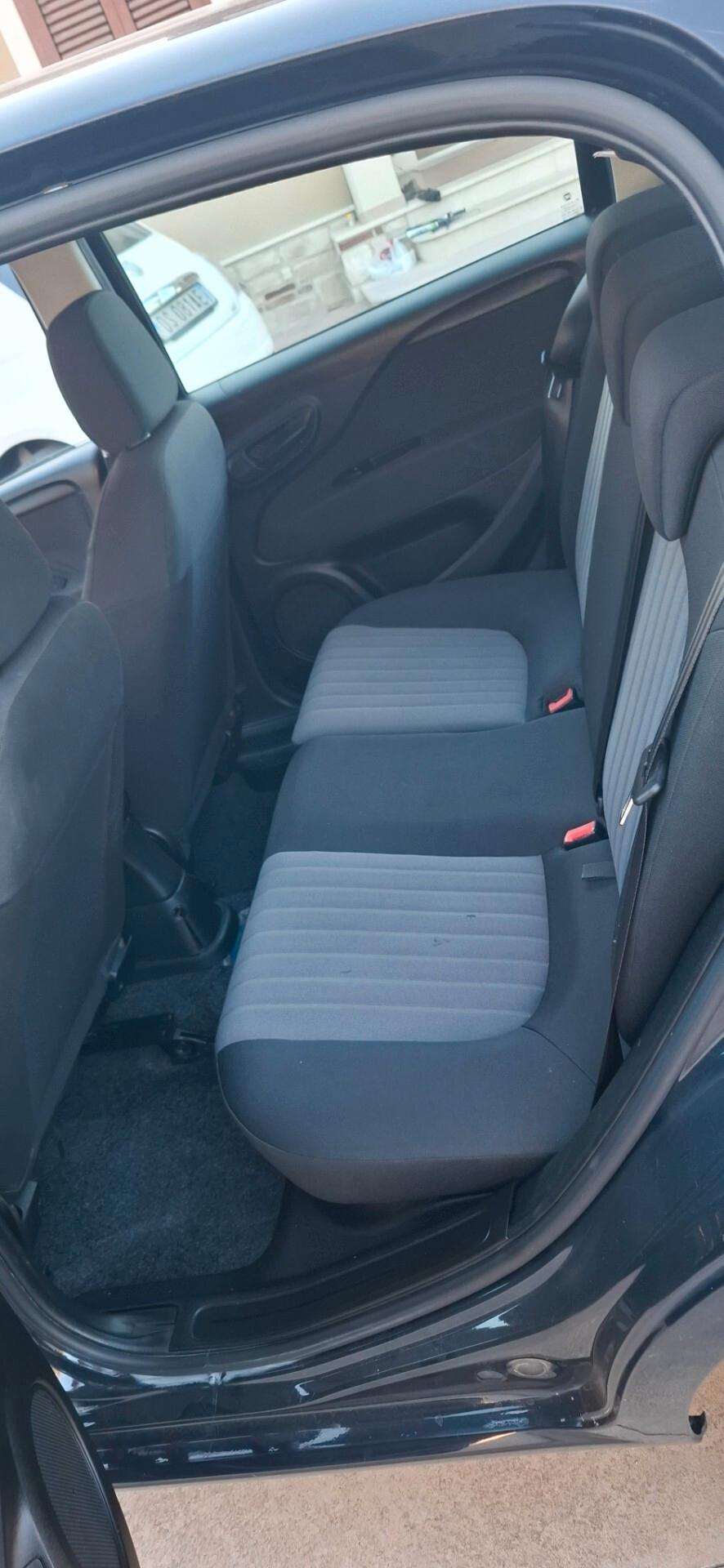 Fiat Punto 1.3 MJT II S&S 95 CV 5 porte Street
