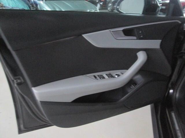 Audi A4 allroad 2.0 TDI 190 CV S tronic Business