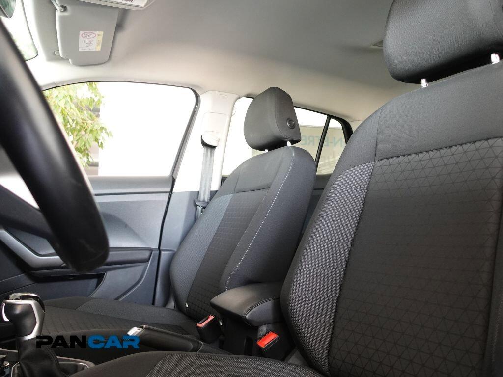 Volkswagen T-Cross 1.5 TSI DSG R-LINE